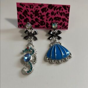 Seahorse and Shell Earrings with Black Bows
